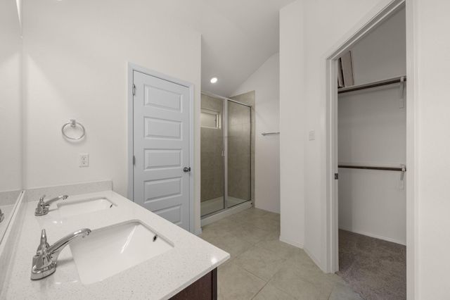 105 Tranchet DR, Georgetown, TX 78626