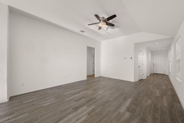 105 Tranchet DR, Georgetown, TX 78626