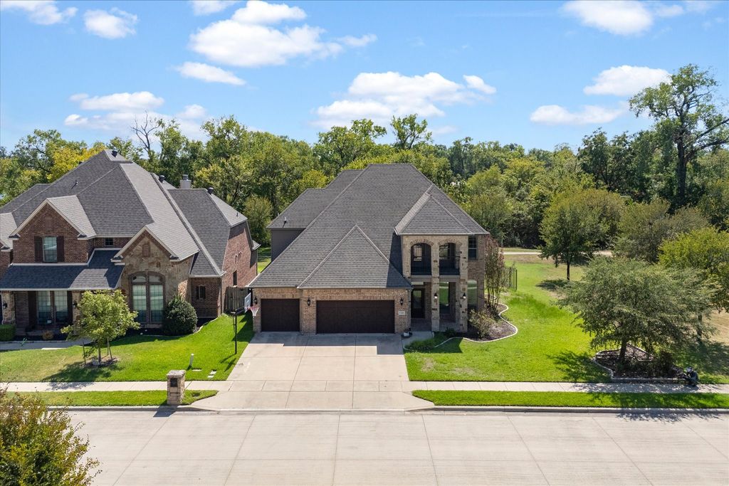 9300 Wood Duck Drive, Fort Worth, TX 76118 — exterior