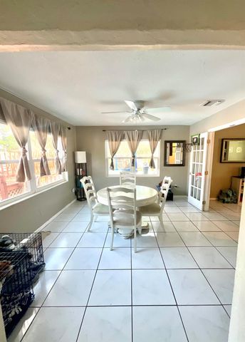 409 NE Oleander Avenue, Port St Lucie, FL 34952