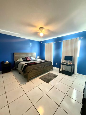 409 NE Oleander Avenue, Port St Lucie, FL 34952