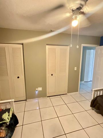 409 NE Oleander Avenue, Port St Lucie, FL 34952