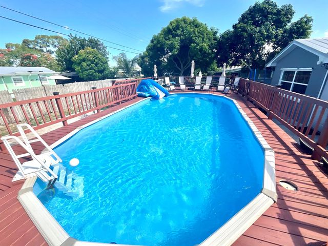 409 NE Oleander Avenue, Port St Lucie, FL 34952