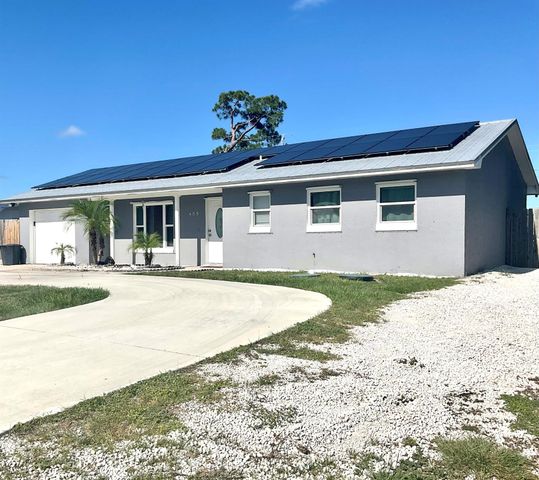 409 NE Oleander Avenue, Port St Lucie, FL 34952