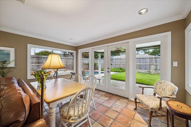 3715 Underwood Street, Houston, TX 77025