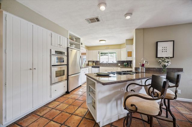 3715 Underwood Street, Houston, TX 77025