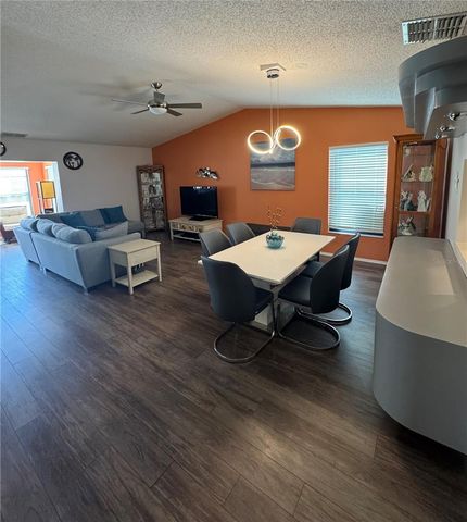 374 OAK HILL DRIVE 37, Sarasota, FL 34232