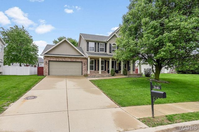 2646 Meridian Lake Drive, Belleville, IL 62221