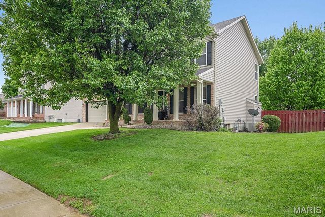 2646 Meridian Lake Drive, Belleville, IL 62221