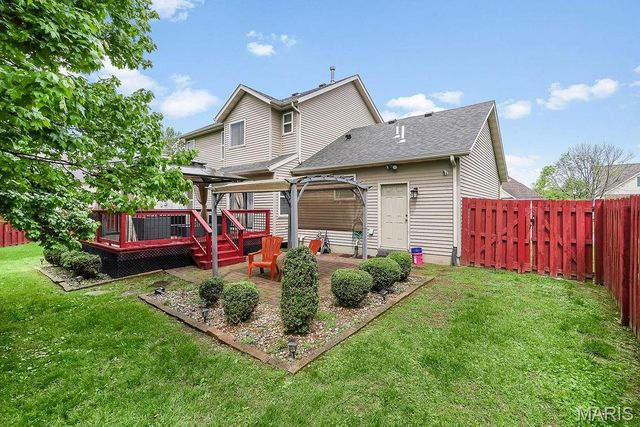 2646 Meridian Lake Drive, Belleville, IL 62221