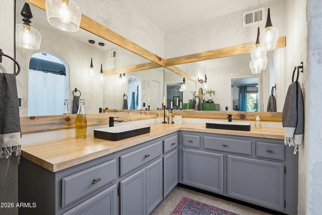 2506 E VILLA MARIA Drive, Phoenix, AZ 85032