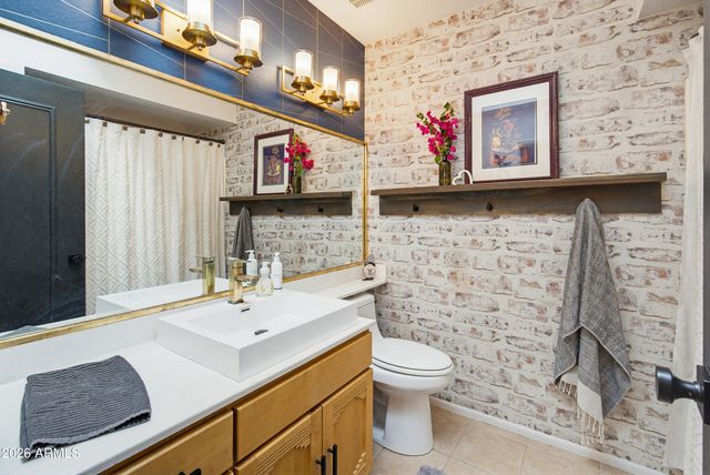 2506 E VILLA MARIA Drive, Phoenix, AZ 85032