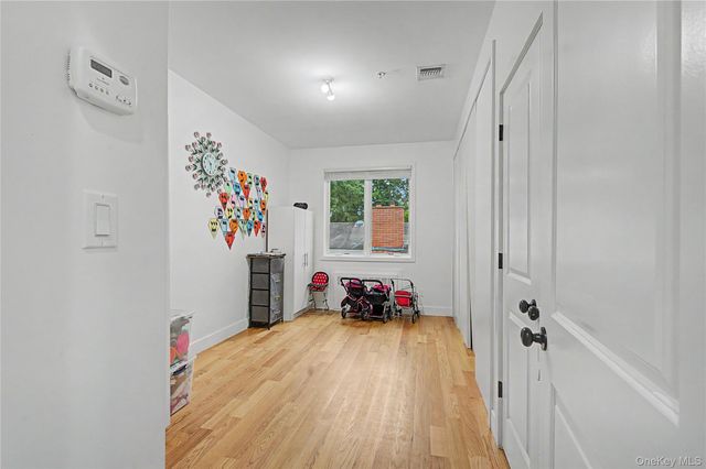 151 Blauvelt 214, Monsey, NY 10952