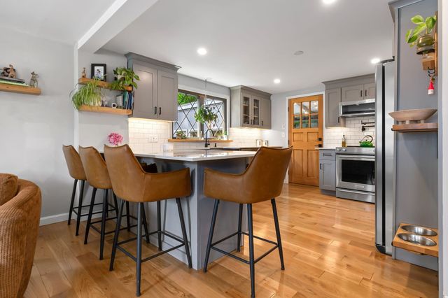 9 Comings Court, Exeter, NH 03833
