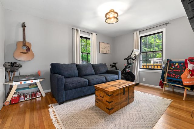 9 Comings Court, Exeter, NH 03833