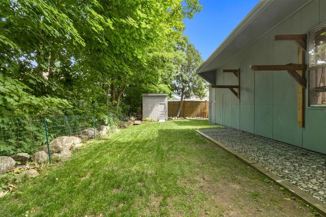 9 Comings Court, Exeter, NH 03833