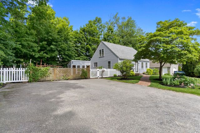 9 Comings Court, Exeter, NH 03833