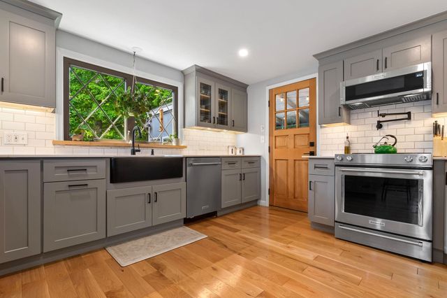 9 Comings Court, Exeter, NH 03833