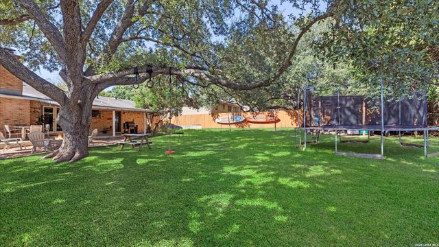 111 mission, New Braunfels, TX 78130