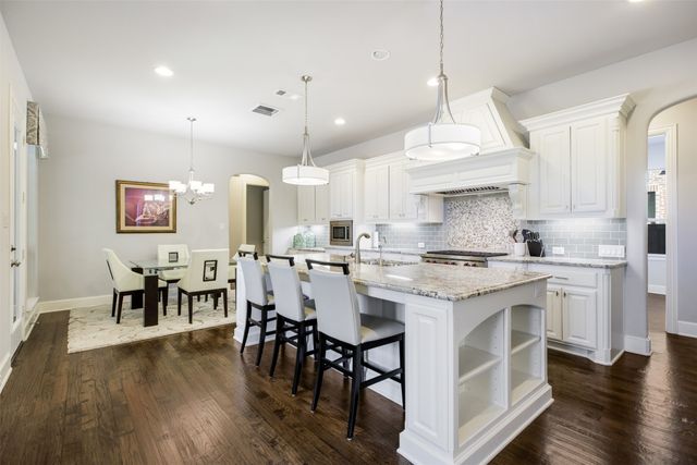 12643 Canyon Oaks Drive, Frisco, TX 75033