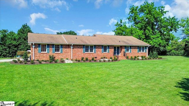 3 Coleman Park Circle, Travelers Rest, SC 29690