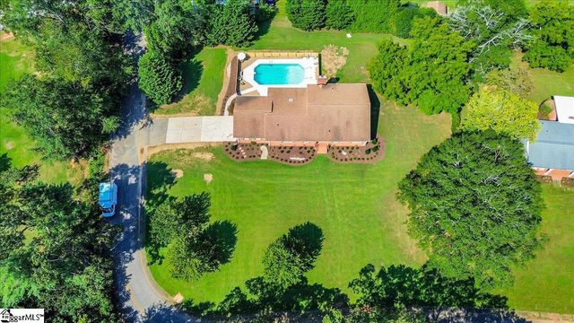 3 Coleman Park Circle, Travelers Rest, SC 29690