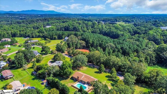 3 Coleman Park Circle, Travelers Rest, SC 29690