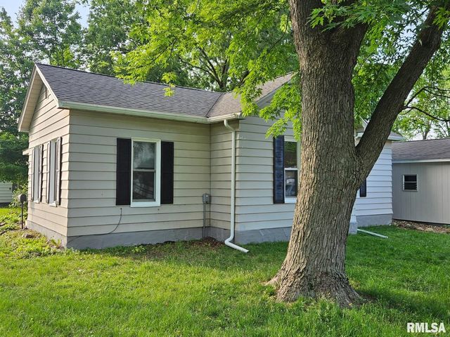 520 W BEECH Street, Chillicothe, IL 61523