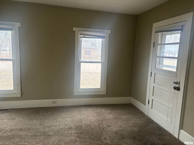 520 W BEECH Street, Chillicothe, IL 61523