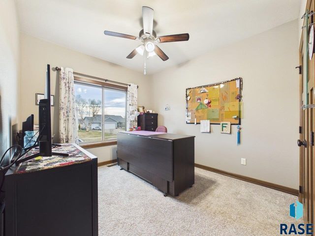 713 N Garnet Cir Circle, Brandon, SD 57005