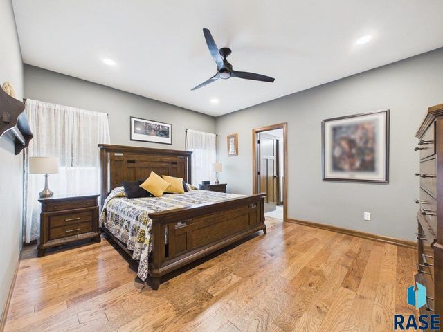 713 N Garnet Cir Circle, Brandon, SD 57005