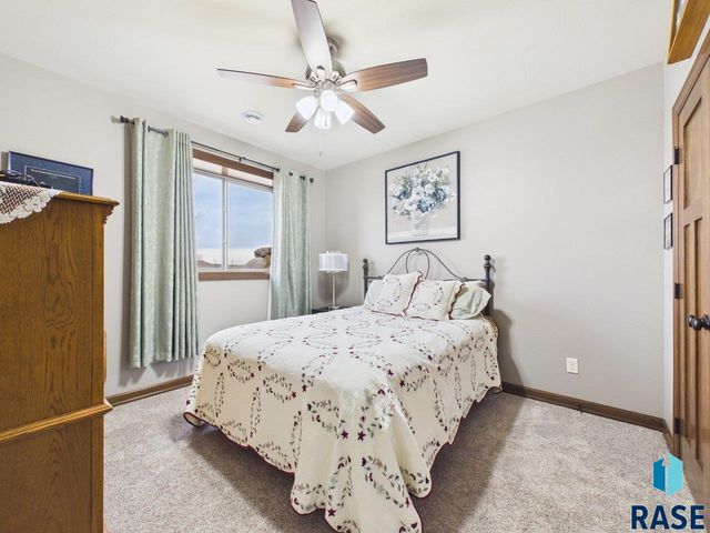 713 N Garnet Cir Circle, Brandon, SD 57005