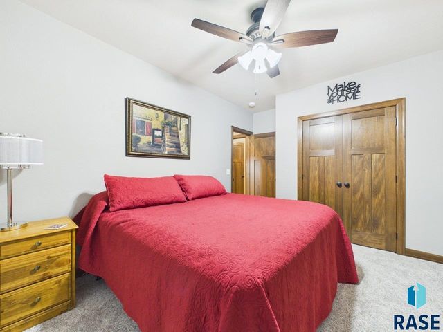 713 N Garnet Cir Circle, Brandon, SD 57005