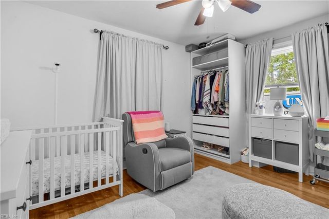 19 Greenbrier RD, Portsmouth, VA 23707