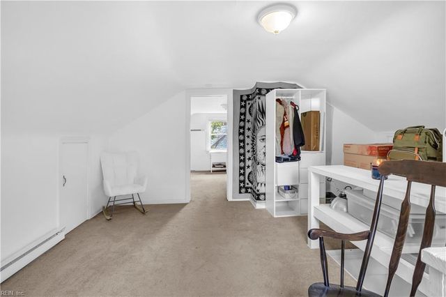 19 Greenbrier RD, Portsmouth, VA 23707