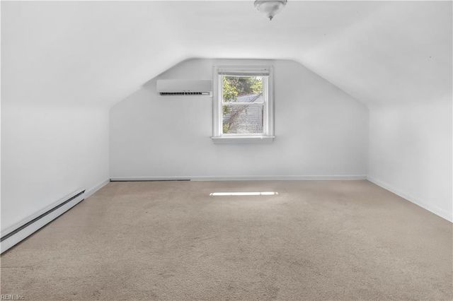 19 Greenbrier RD, Portsmouth, VA 23707