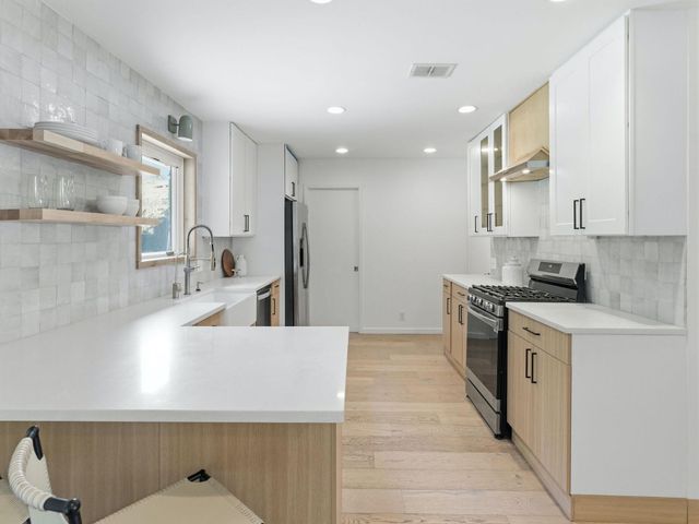 7600 Shoal Creek BLVD, Austin, TX 78757