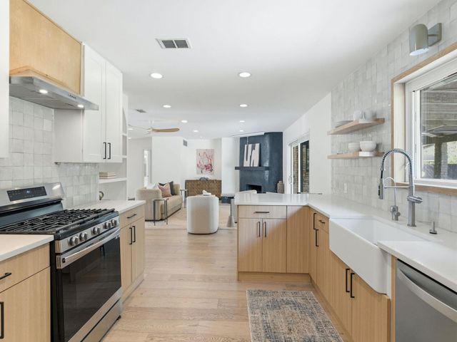 7600 Shoal Creek BLVD, Austin, TX 78757