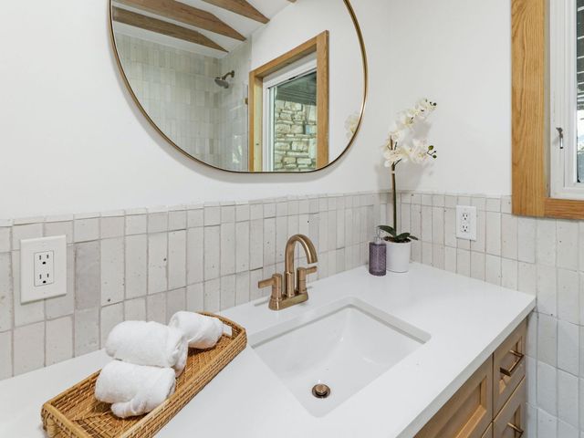 7600 Shoal Creek BLVD, Austin, TX 78757