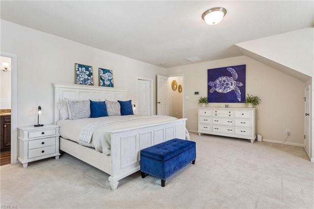6962 Lakeside DR, Hayes, VA 23072