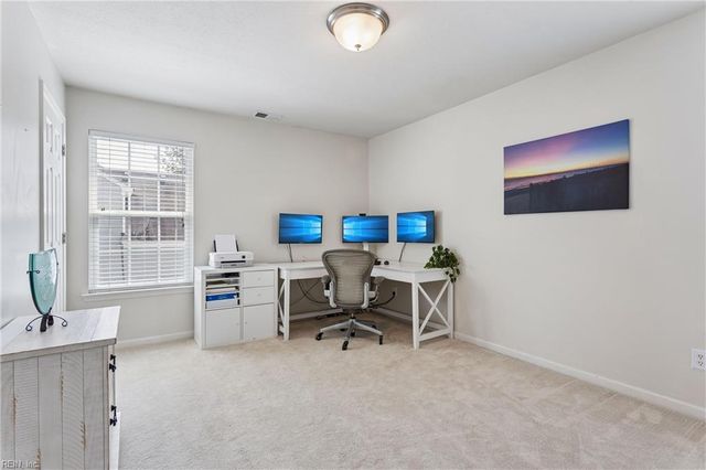 6962 Lakeside DR, Hayes, VA 23072