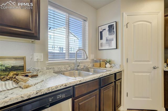 5338 Kingscote Drive, Colorado Springs, CO 80915