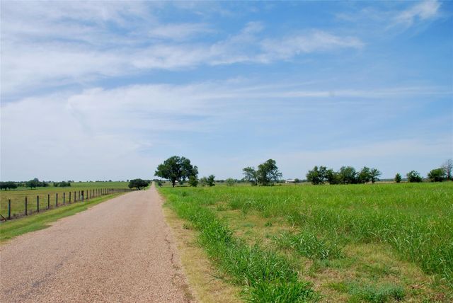 Tract 4 Company Field Road, Schulenburg, TX 78956