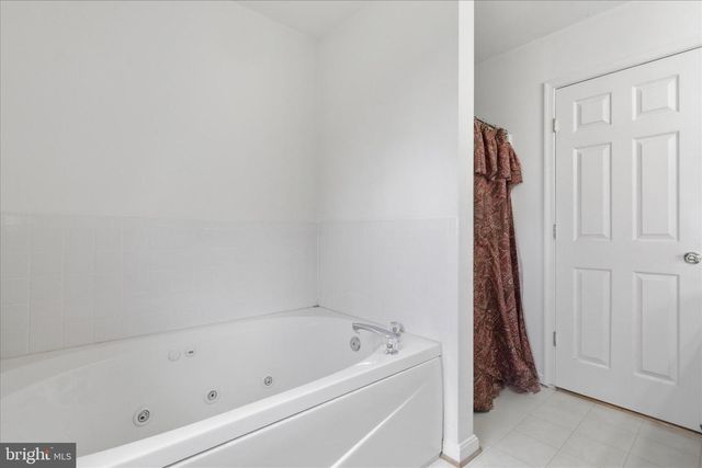 103 DREW CIR, Smithsburg, MD 21783