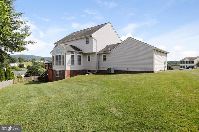103 DREW CIR, Smithsburg, MD 21783
