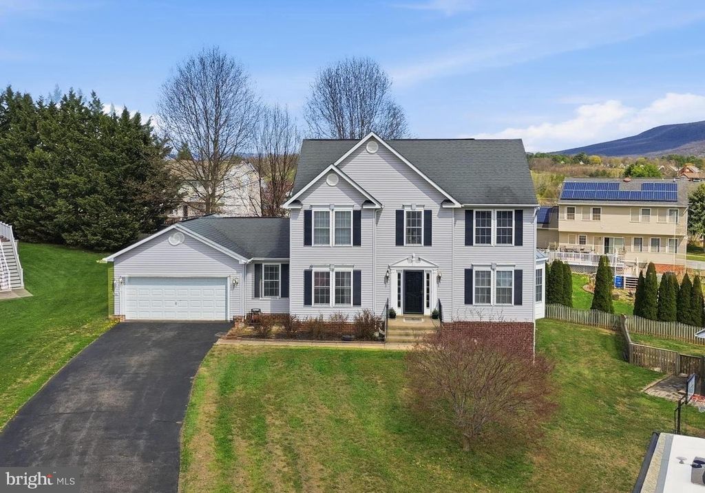 103 DREW CIR, Smithsburg, MD 21783