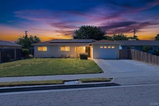 413 E Terrace Drive, Hanford, CA 93230