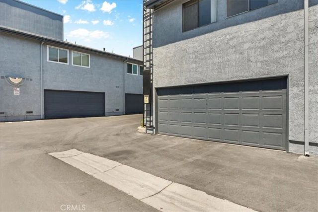 900 W Sierra Madre 44, Azusa, CA 91702