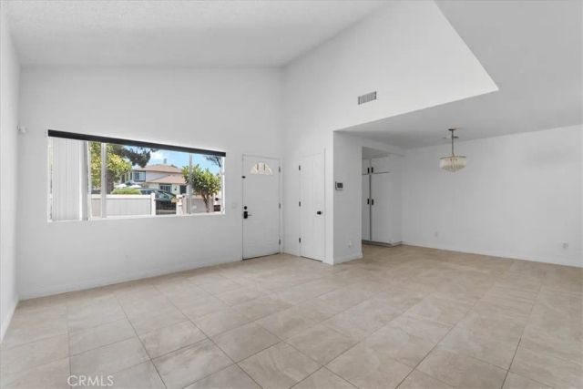 900 W Sierra Madre 44, Azusa, CA 91702