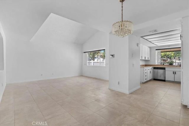 900 W Sierra Madre 44, Azusa, CA 91702
